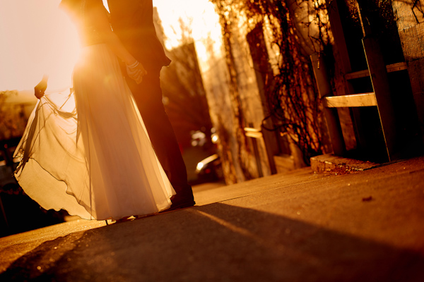 glittery gold bridal style, photo by Stark Photography | via junebugweddings.com glittery gold bridal style, photo by Stark Photography | via junebugweddings.com