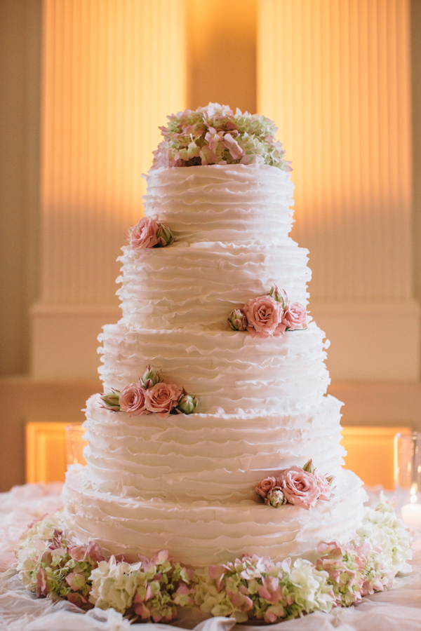 classic southern wedding in Atlanta, photo by Vue Photography | via junebugweddings.com classic southern wedding in Atlanta, photo by Vue Photography | via junebugweddings.com