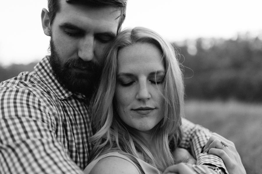 These-Two-Free-People-Dresses-are-Engagement-Photo-Perfection-24