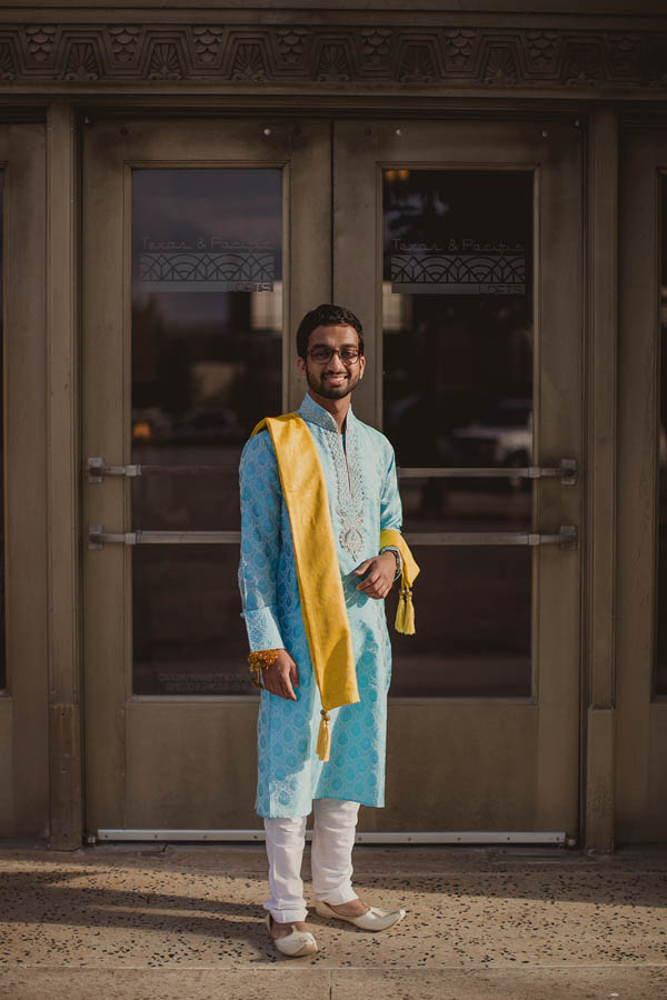 traditional Indian wedding groom fashion traditional Indian wedding groom fashion