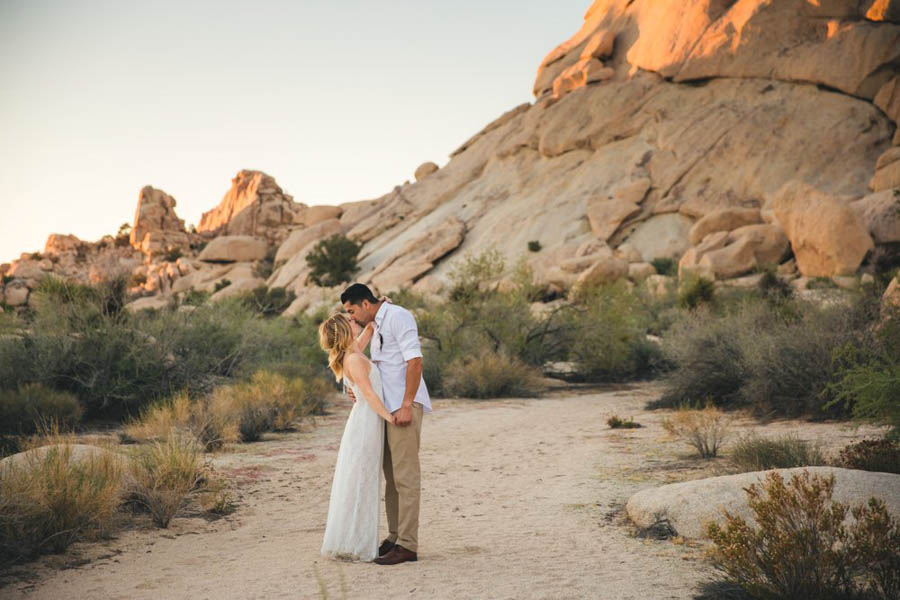 Joshua-Tree-Elopement-Inspiration-Colorful-Southwestern-Vibes-20