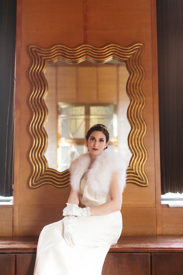 art deco glam wedding inspiration shoot with photos by Andria Lo | via junebugweddings.com art deco glam wedding inspiration shoot with photos by Andria Lo | via junebugweddings.com