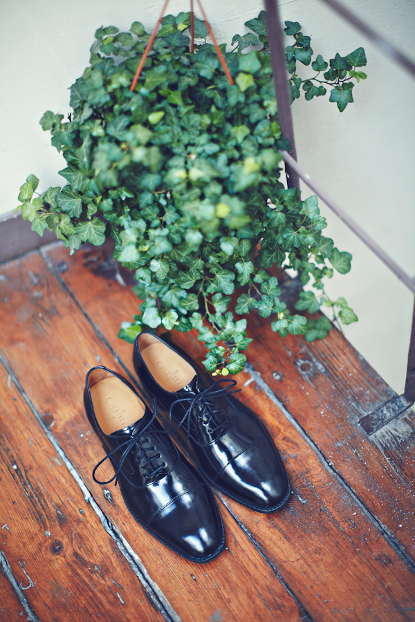 Paris destination wedding at the Westin Vendome, photo from The Mou Studio | via junebugweddings.com (42)