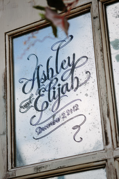 rustic wedding in Austin, Texas at the Memory Lane Event Center, photos by Caroline + Ben Photography | via junebugweddings.com rustic wedding in Austin, Texas at the Memory Lane Event Center, photos by Caroline + Ben Photography | via junebugweddings.com