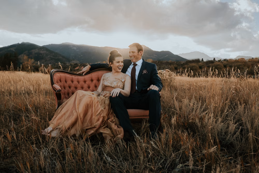 this-red-rocks-canyon-engagement-is-filled-with-copper-hues-13