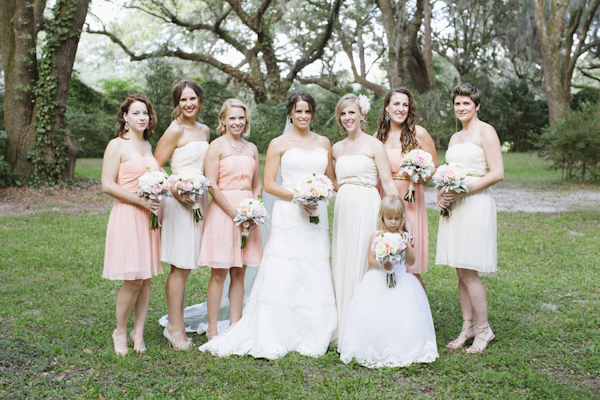 wedding at Legare Waring House in Charleston, South Carolina, photo by Paige Winn Photo | via junebugweddings.com wedding at Legare Waring House in Charleston, South Carolina, photo by Paige Winn Photo | via junebugweddings.com