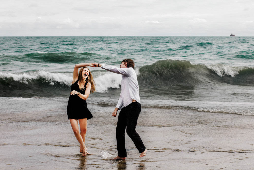 Playful-Downtown-Chicago-Engagement-Photos-Eastlyn-Bright-0026