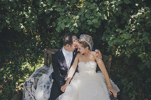organic outdoor summer wedding at Holly Farm - photo by Lisa Lefringhouse Photography | via junebugweddings.com organic outdoor summer wedding at Holly Farm - photo by Lisa Lefringhouse Photography | via junebugweddings.com