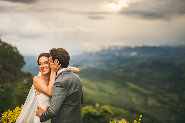beautiful wedding in Campos do Jordão, Brazil, photo by Sam Hurd | via junebugweddings.com beautiful wedding in Campos do Jordão, Brazil, photo by Sam Hurd | via junebugweddings.com