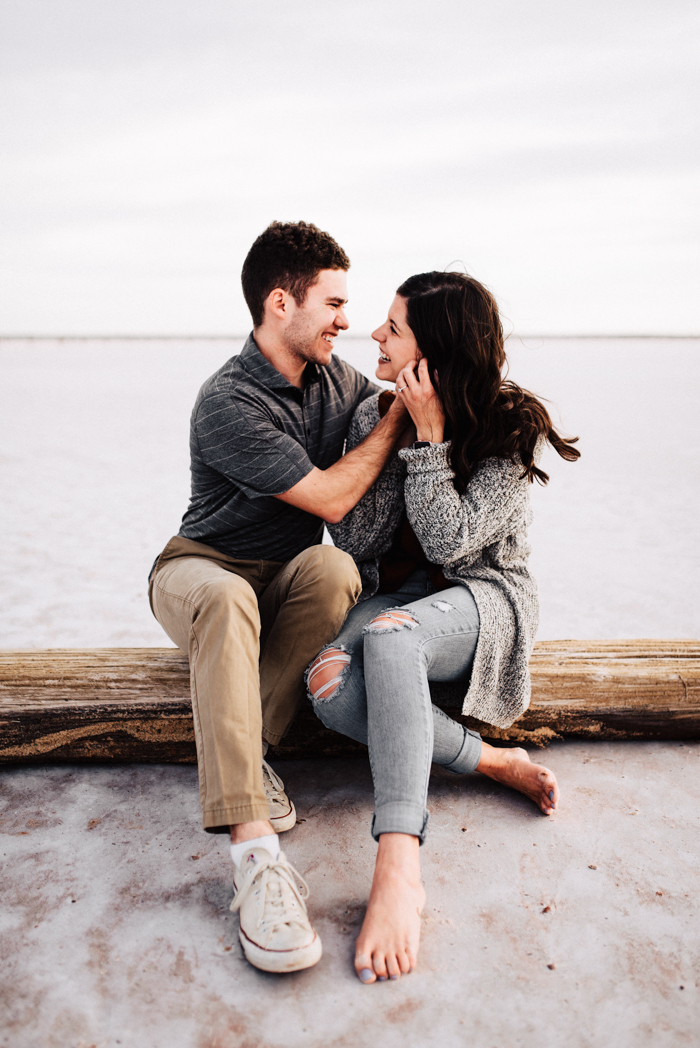 this-adorable-oklahoma-engagement-shows-off-the-states-unique-state-parks-18