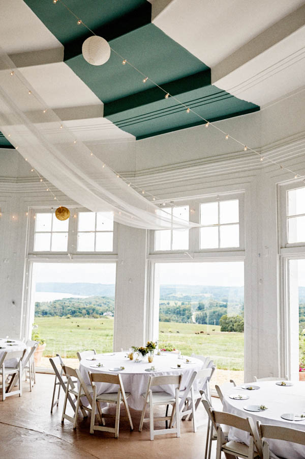 Stunningly-Thoughtful-Lauxmont-Farms-Wedding-Pennsylvania-9
