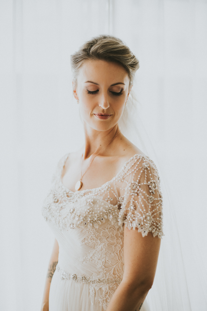 vintage-romance-inspired-vancouver-wedding-at-the-permanent-4