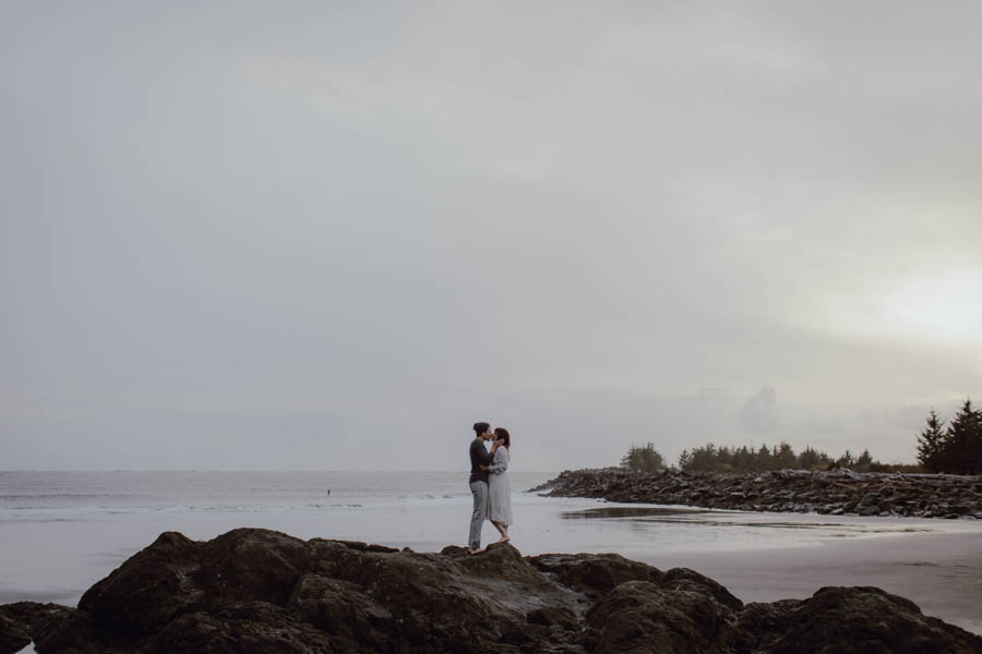 Dead-Mans-Cove-Engagement-Wanderlust-Catalina-Jean-Photography-9