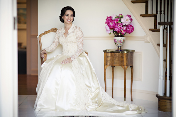 family focused traditional jewish wedding at Philadelphia Cricket Club in Pennsylvania, photo by Asya Photography | via junebugweddings.com family focused traditional jewish wedding at Philadelphia Cricket Club in Pennsylvania, photo by Asya Photography | via junebugweddings.com