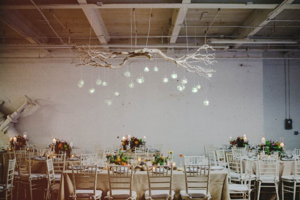 Vintage-Alternative-Wedding-Art-Factory-Carolina-Rivera-35-of-36-600x400