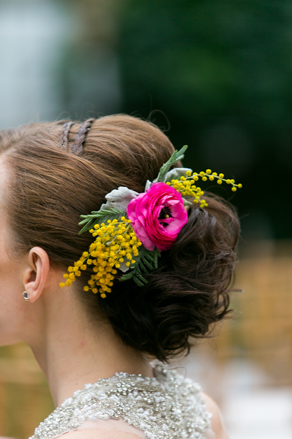botanical inspiration photo shoot at the Philadelphia Horticultural Center, photos by Lindsay Docherty Photography | via junebugweddings.com botanical inspiration photo shoot at the Philadelphia Horticultural Center, photos by Lindsay Docherty Photography | via junebugweddings.com