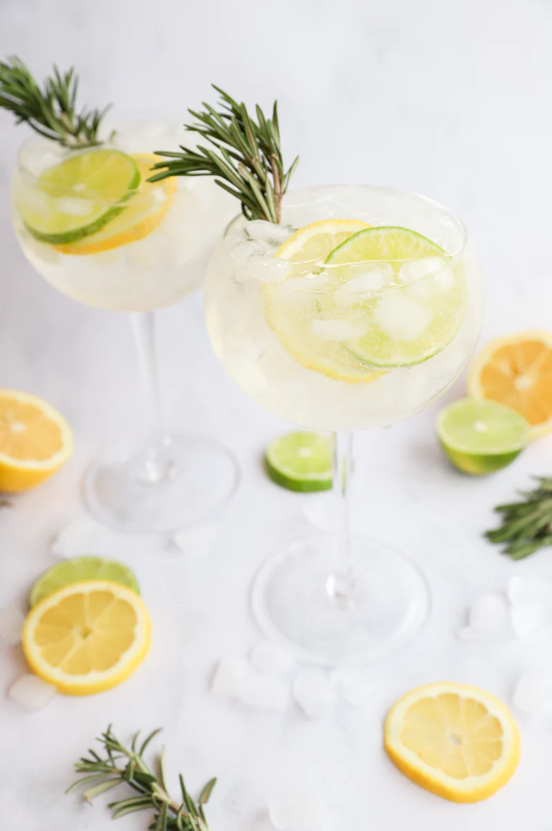 rosemary elderflower spritz wedding mocktail