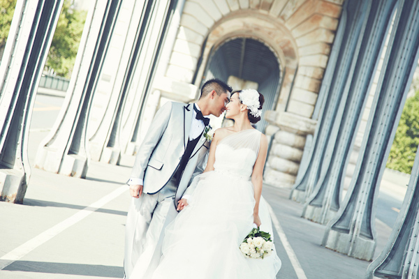 Paris destination wedding at the Westin Vendome, photo from The Mou Studio | via junebugweddings.com (23)