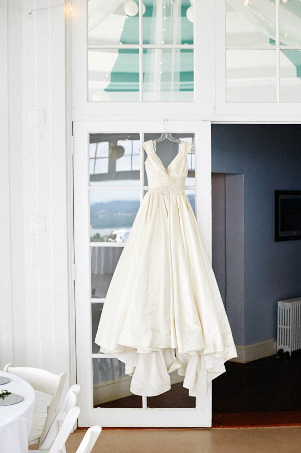 Stunningly-Thoughtful-Lauxmont-Farms-Wedding-Pennsylvania-28