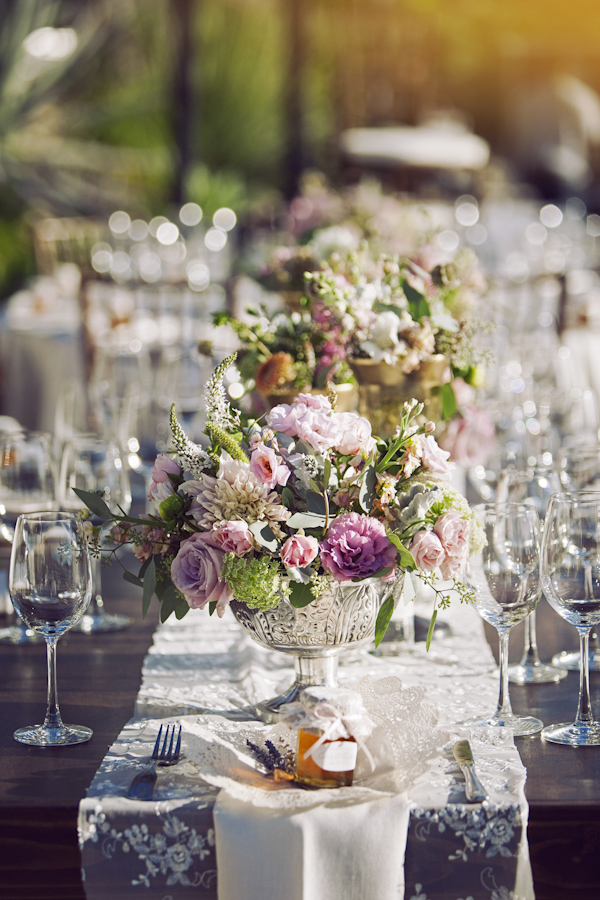 blush, ivory and pink wedding at Hummingbird Nest Ranch, California - Photo by Duke Photography | via junebugweddings.com blush, ivory and pink wedding at Hummingbird Nest Ranch, California - Photo by Duke Photography | via junebugweddings.com