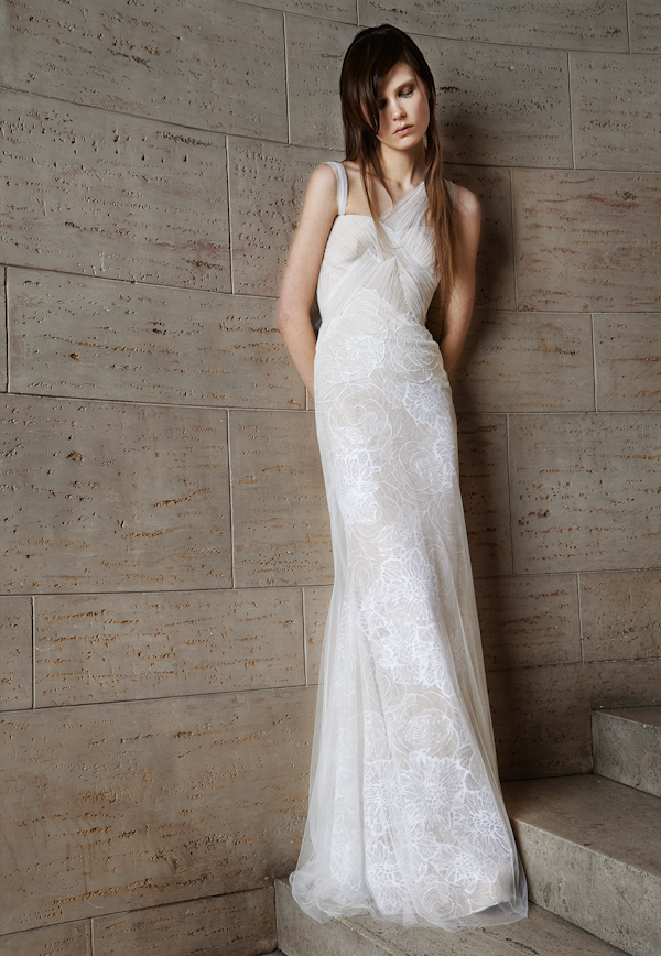 Vera Wang Spring 2015 Bridal Collection | via junebugweddings.com Vera Wang Spring 2015 Bridal Collection | via junebugweddings.com