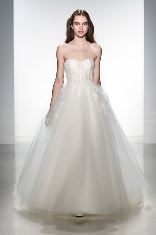 Christos wedding dress from the Spring 2014 bridal collection | via junebugweddings.com Christos wedding dress from the Spring 2014 bridal collection | via junebugweddings.com