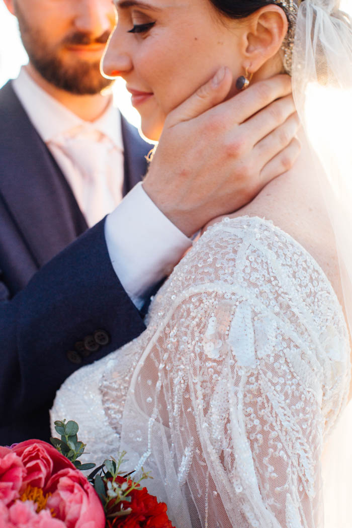 creative-sedona-wedding-in-the-tlaquepaque-arts-and-crafts-village-jane-in-the-woods-62