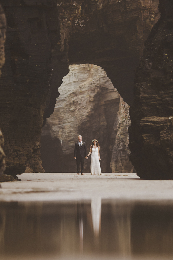 destination elopement on the Playa de las Catedrales in Spain, photo by Ed Peers | via junebugweddings.com destination elopement on the Playa de las Catedrales in Spain, photo by Ed Peers | via junebugweddings.com