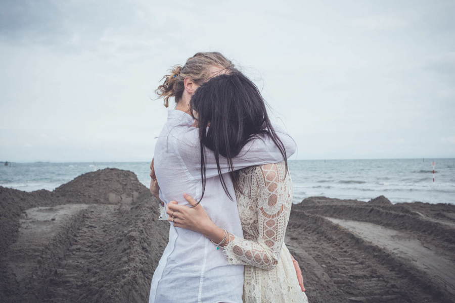 Windy-Lignano-Sabbiadoro-Beach-Engagement-Photos-Tramontina-Studio-21