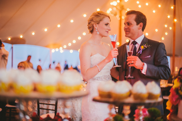 West Virginia countryside estate with photos by The Oberports | via junebugweddings.com West Virginia countryside estate with photos by The Oberports | via junebugweddings.com
