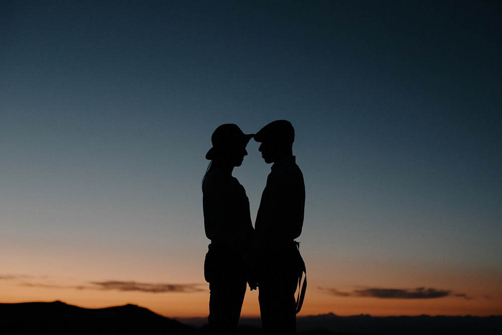 Stylish-Mountain-Engagement-at-Mount-Rainier-National-Park-Robert-J-Hill-Photography (22 of 22)