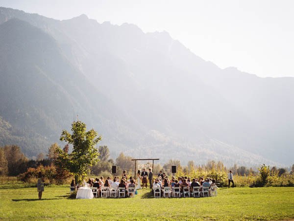 gorgeous mountainside DIY farm wedding ceremony gorgeous mountainside DIY farm wedding ceremony