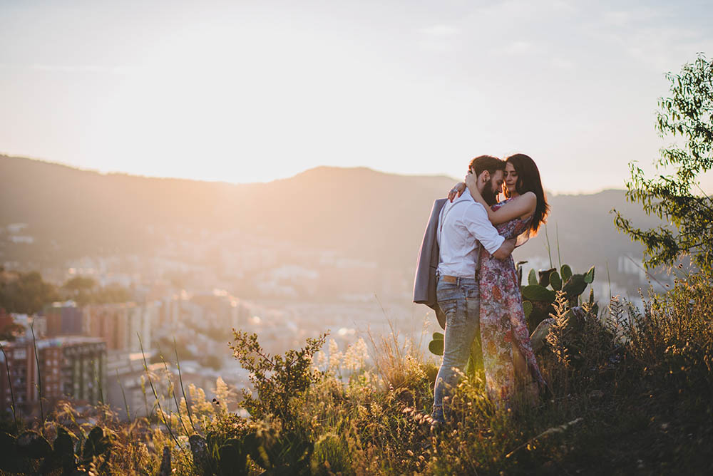 Edgy-Spanish-Engagement-Shoot-in-Barcelona-Dallas-Kolotylo-Photography (8 of 27)