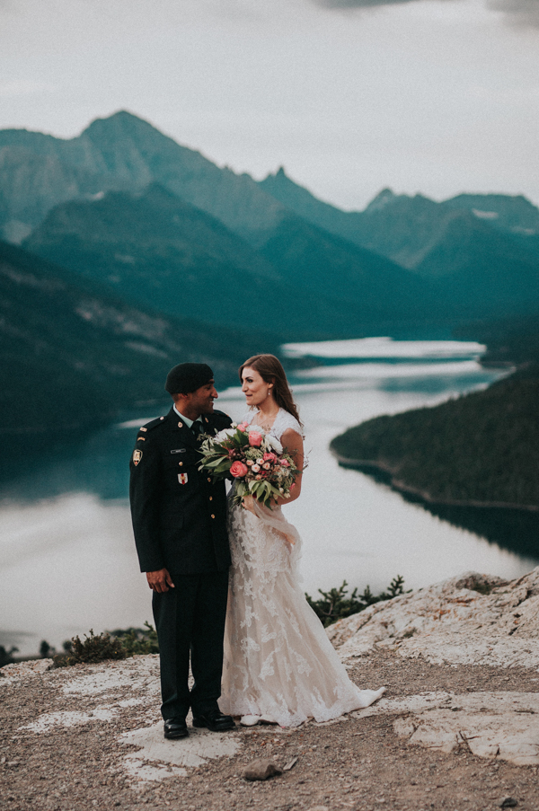 jaw-dropping-stormy-anniversary-shoot-mount-crandell-23