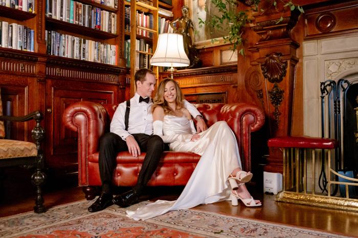 Whimsical Gardens Meets Black Tie Affair at This Lotos Club Wedding |  Junebug Weddings