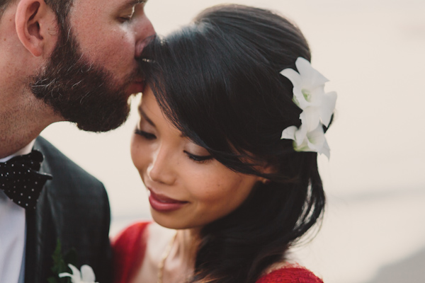 stylish and scenic destination wedding in St. Lucia, photo by C&I Studios | via junebugweddings.com stylish and scenic destination wedding in St. Lucia, photo by C&I Studios | via junebugweddings.com