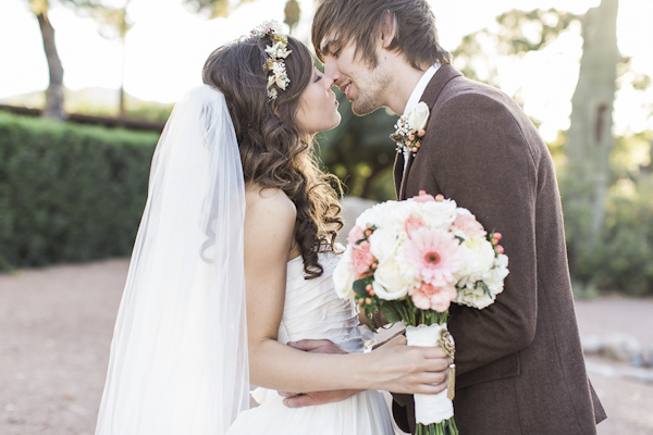 bride and groom first kiss, photo by Rachel Solomon | via junebugweddings.com bride and groom first kiss, photo by Rachel Solomon | via junebugweddings.com