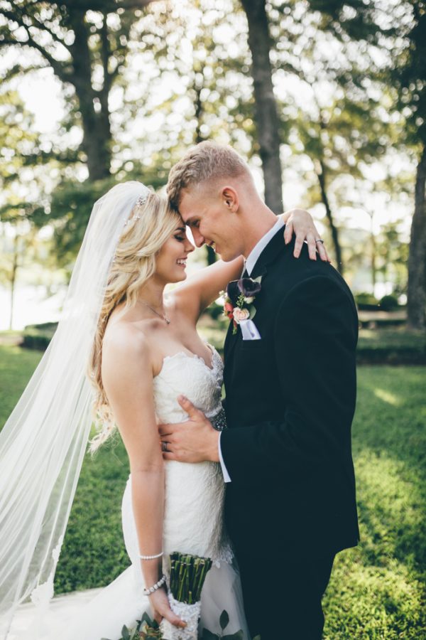 southern-glam-garden-party-wedding-at-the-venue-at-tryphenas-garden-45-1-600x900