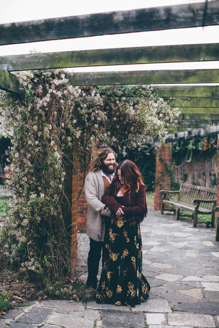 were-obsessed-with-the-bohemian-vibes-in-this-southsea-beach-engagement-hayley-savage-photography-6