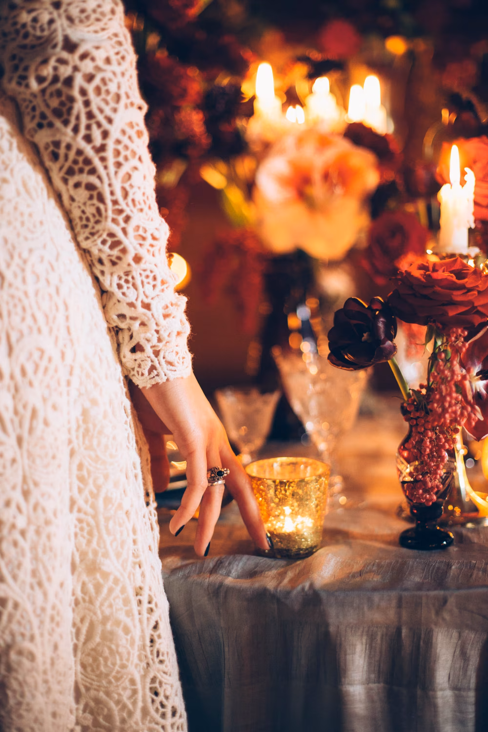 Italian-Gothic-Wedding-Inspiration-at-Villa-Di-Maiano-Stefano-Santucci-057