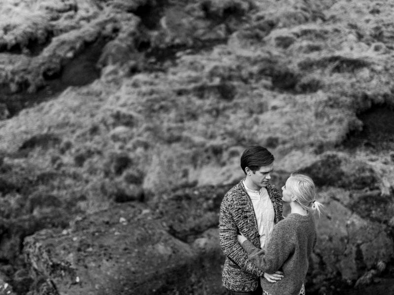 Intimate-Iceland-Engagement-Capyture (3 of 19)