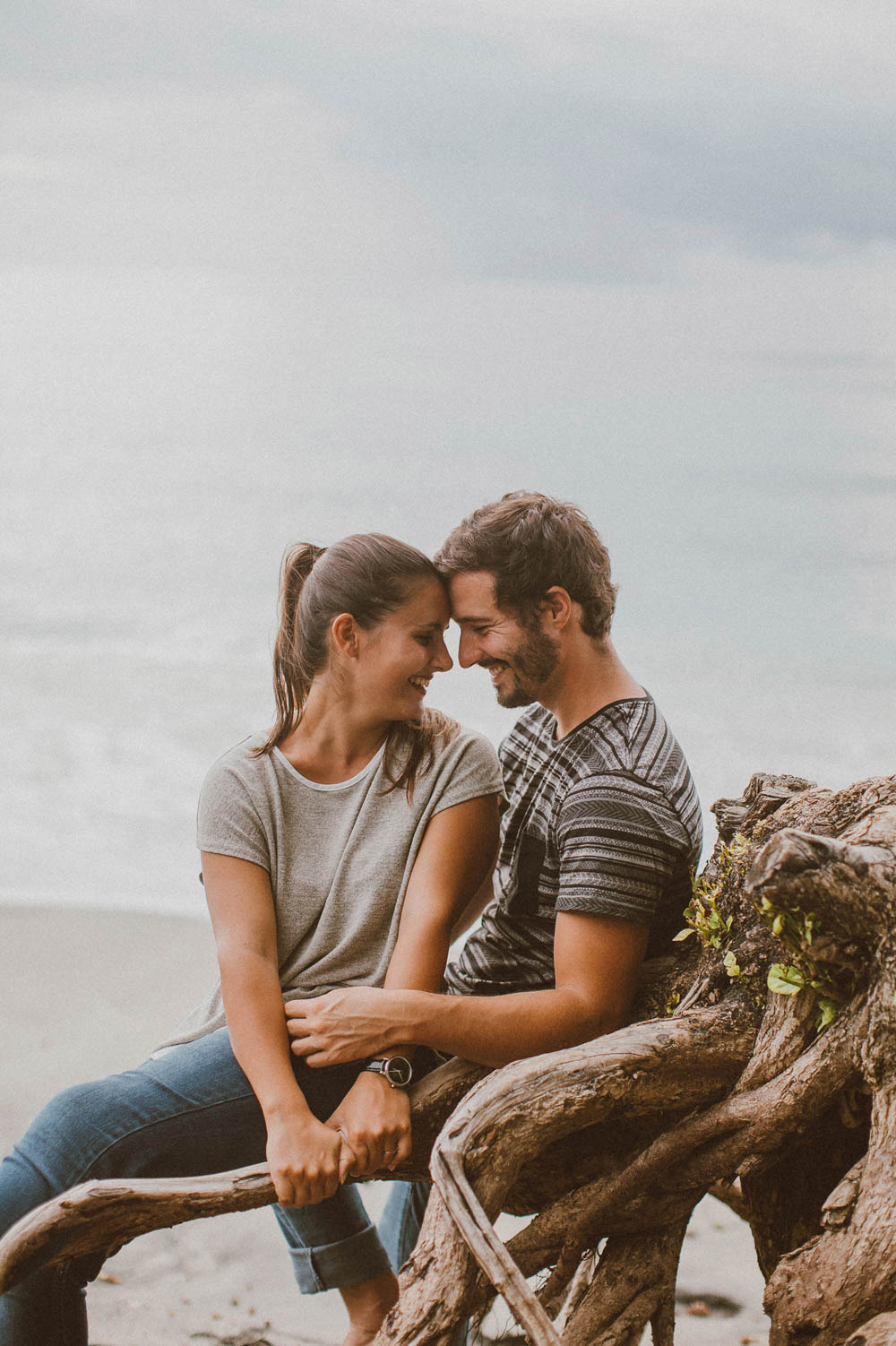Beach-Engagement-Session-Bali-Apel-Photography (18 of 27)