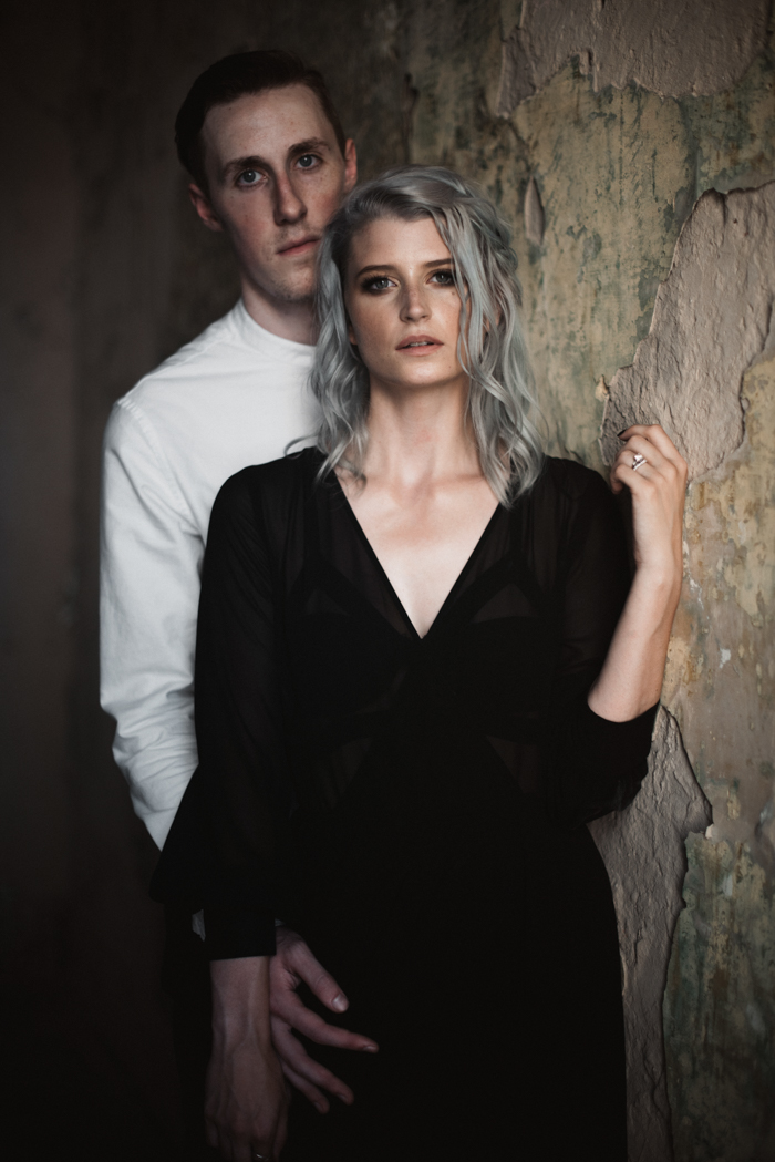 moody-and-romantic-anniversary-photos-in-dallas-tx-24