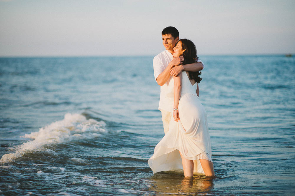 Beautiful-Romanian-Engagement-Beach-Cherry-Moments (16 of 22)
