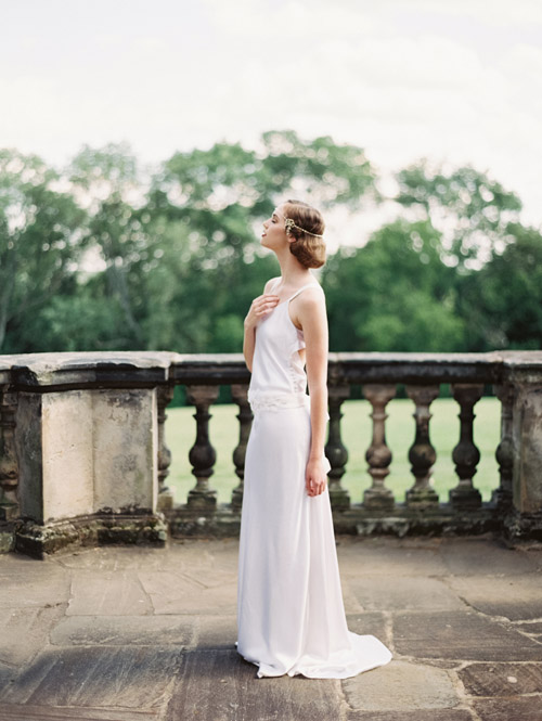 1920's inspired bridal hair accessories from Enchanted Atelier | via junebugweddings.com 1920's inspired bridal hair accessories from Enchanted Atelier | via junebugweddings.com