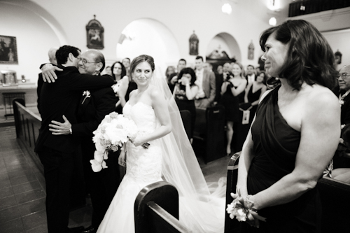 grey and coral wedding at Paradise Valley Country Club in Arizona with Photos by Jennifer Bowen Photography | via junebugweddings.com grey and coral wedding at Paradise Valley Country Club in Arizona with Photos by Jennifer Bowen Photography | via junebugweddings.com