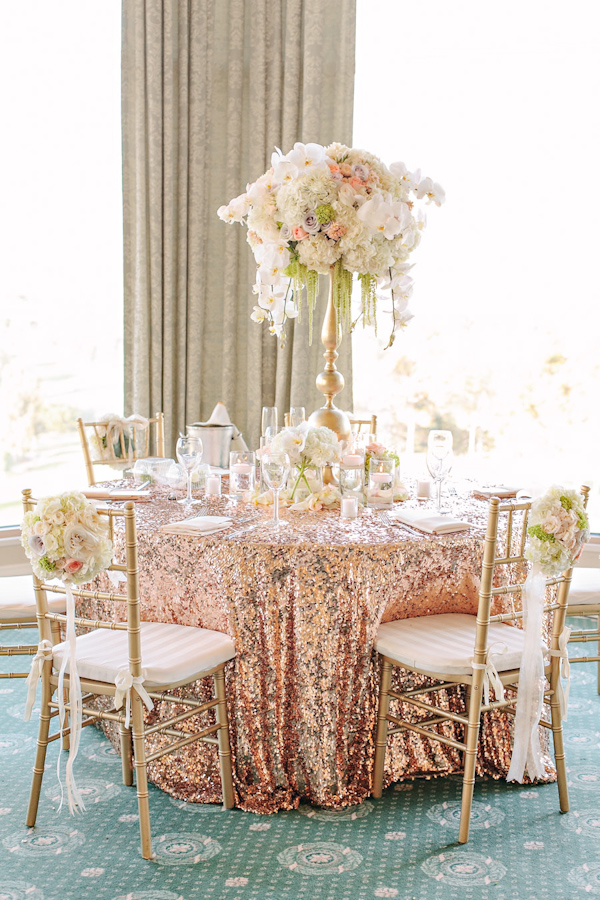 modern Persian wedding in San Jose, California, photo by Jinda Photography | via junebugweddings.com modern Persian wedding in San Jose, California, photo by Jinda Photography | via junebugweddings.com