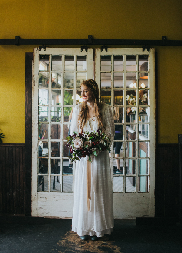 vintage-east-austin-wedding-inspiration-with-an-irish-twist-26