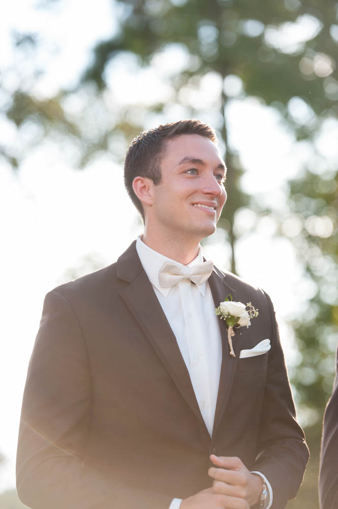 Coral-Rustic-Southern-Wedding-34