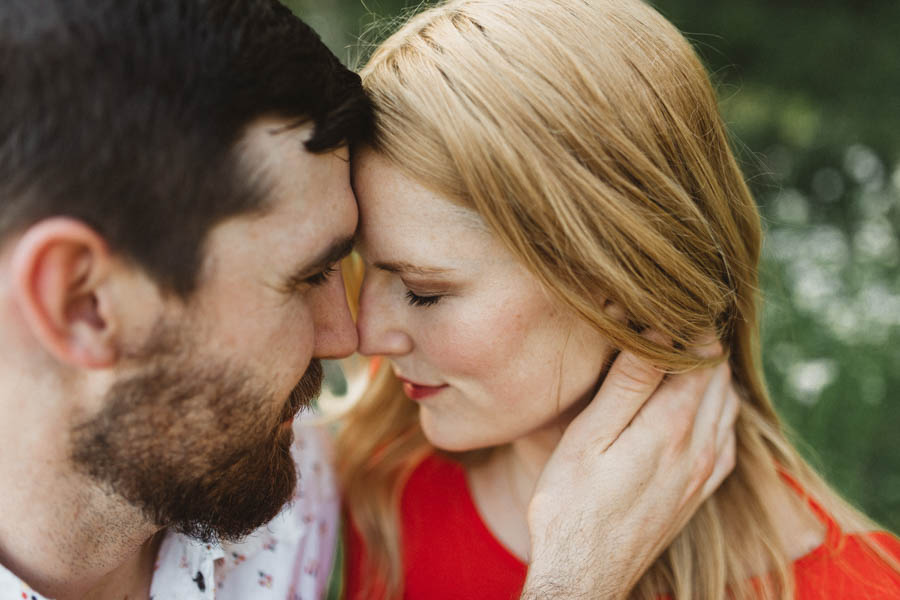 These-Two-Free-People-Dresses-are-Engagement-Photo-Perfection-19